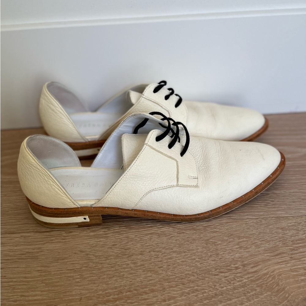 White Oxford Freda Salvador Shoes